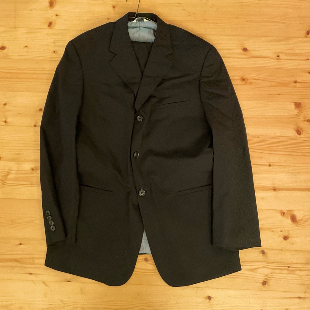 3 Button Suit!